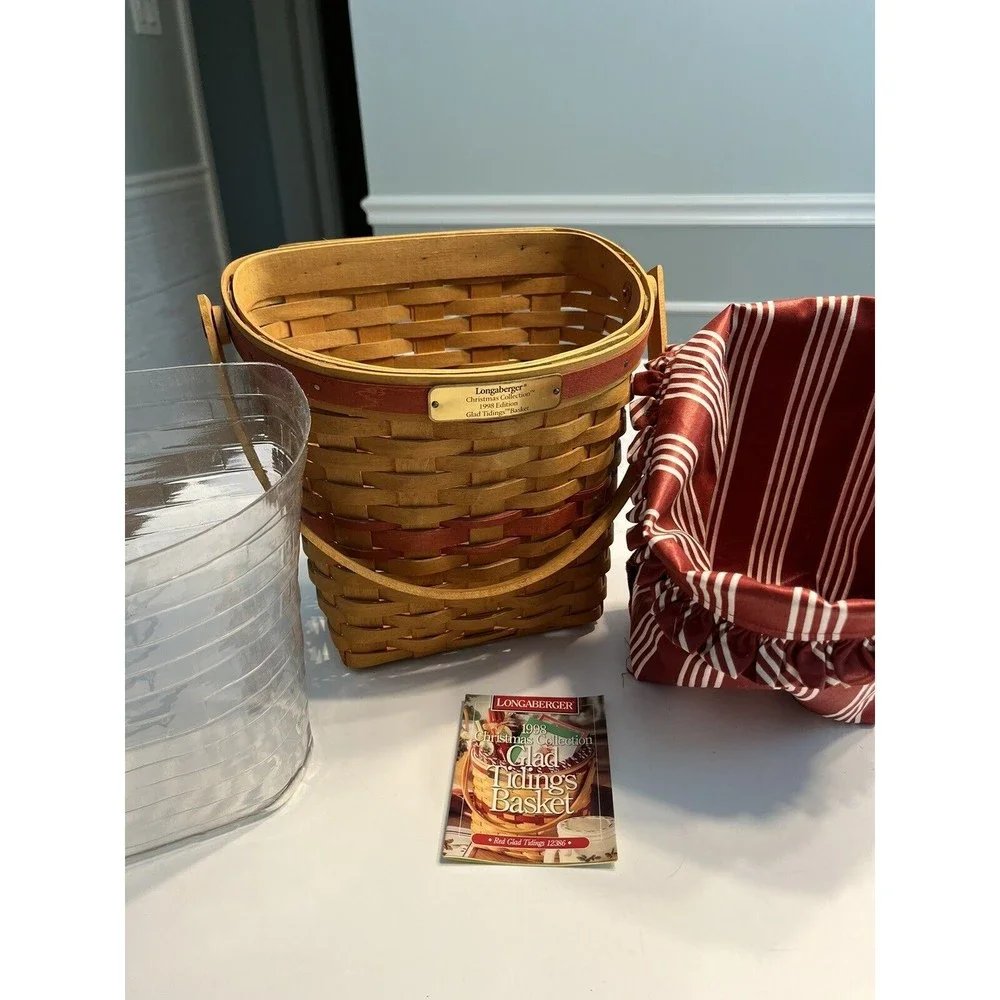Longaberger 1998 Christmas Collection Red Glad Tidings Basket Liner Protector